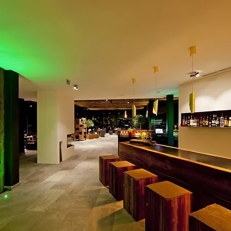 Armona Medical Alpinresort 4* תיירזה