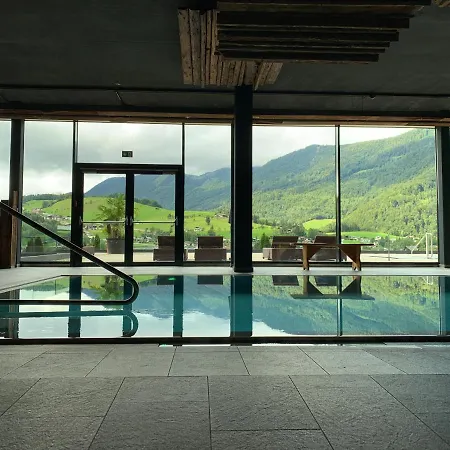 Armona Medical Alpinresort 4* Тирзе